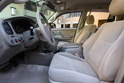 2005 Toyota Sequoia SR5   - Photo 83 - Van Nuys, CA 91402