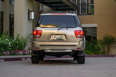2005 Toyota Sequoia SR5   - Photo 39 - Van Nuys, CA 91402