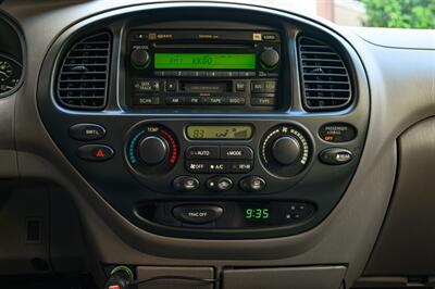 2005 Toyota Sequoia SR5   - Photo 80 - Van Nuys, CA 91402