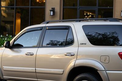 2005 Toyota Sequoia SR5   - Photo 30 - Van Nuys, CA 91402