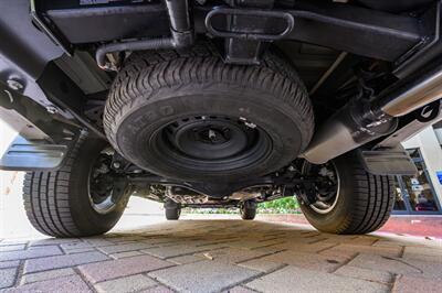 2005 Toyota Sequoia SR5   - Photo 95 - Van Nuys, CA 91402