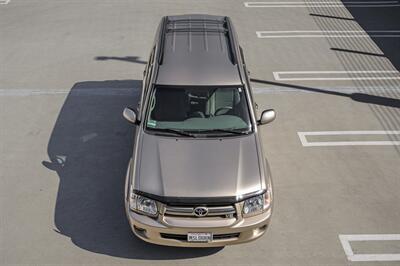 2005 Toyota Sequoia SR5   - Photo 3 - Van Nuys, CA 91402