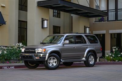 2002 Toyota 4Runner SR5   - Photo 4 - Van Nuys, CA 91402