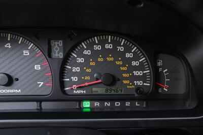 2002 Toyota 4Runner SR5   - Photo 18 - Van Nuys, CA 91402