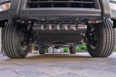 2002 Toyota 4Runner SR5   - Photo 30 - Van Nuys, CA 91402