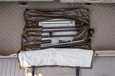 2000 Lexus LX 470 - Photo 66 - Van Nuys, CA 91402