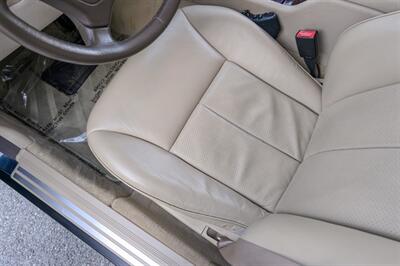 1997 Mercedes-Benz E 320  [ SOLD on Bring A Trailer ] - Photo 63 - Van Nuys, CA 91402