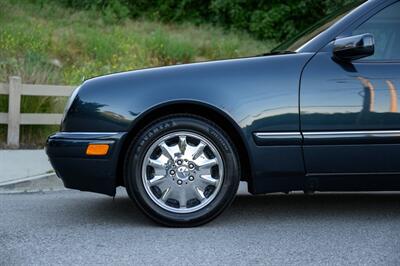 1997 Mercedes-Benz E 320  [ SOLD on Bring A Trailer ] - Photo 6 - Van Nuys, CA 91402