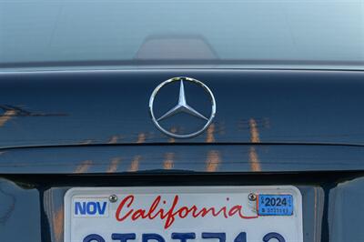 1997 Mercedes-Benz E 320  [ SOLD on Bring A Trailer ] - Photo 31 - Van Nuys, CA 91402