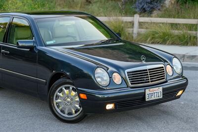 1997 Mercedes-Benz E 320  [ SOLD on Bring A Trailer ] - Photo 40 - Van Nuys, CA 91402