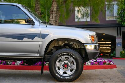 1992 Toyota Pickup Deluxe   - Photo 25 - Van Nuys, CA 91402