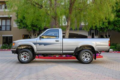 1992 Toyota Pickup Deluxe   - Photo 21 - Van Nuys, CA 91402