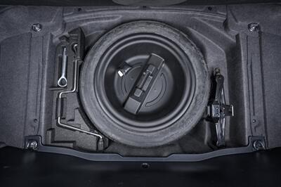 2004 Lexus LS 430 - Photo 39 - Van Nuys, CA 91402