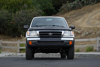 1999 Toyota Tacoma SR5 V6 - Photo 21 - Van Nuys, CA 91402