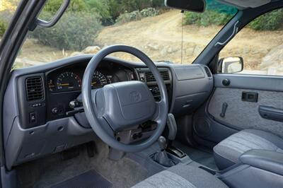 1999 Toyota Tacoma SR5 V6 - Photo 32 - Van Nuys, CA 91402