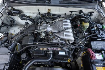 1999 Toyota Tacoma SR5 V6 - Photo 49 - Van Nuys, CA 91402