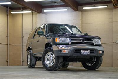 2000 Toyota 4Runner SR5  *** SALE PENDING*** - Photo 3 - Van Nuys, CA 91402