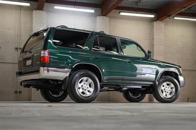 2000 Toyota 4Runner SR5  *** SALE PENDING*** - Photo 6 - Van Nuys, CA 91402