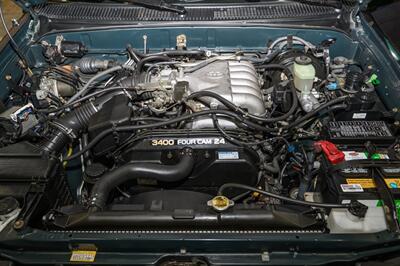 2000 Toyota 4Runner SR5  *** SALE PENDING*** - Photo 44 - Van Nuys, CA 91402