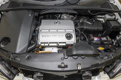 2004 Lexus RX 330   - Photo 42 - Van Nuys, CA 91402