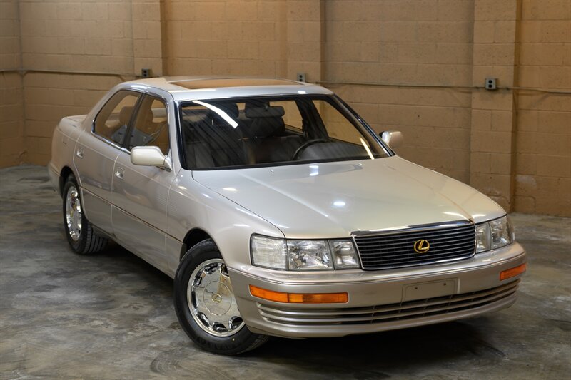 1994 Lexus LS 400  
