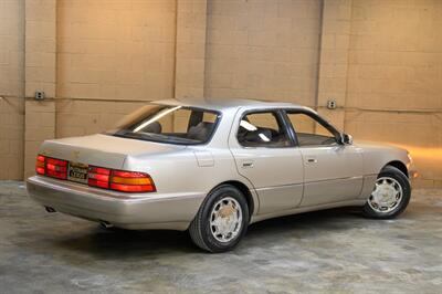 1994 Lexus LS 400   - Photo 21 - Van Nuys, CA 91402