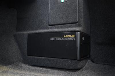 1994 Lexus LS 400   - Photo 52 - Van Nuys, CA 91402