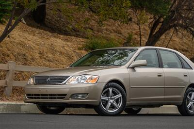 2002 Toyota Avalon XLS   - Photo 12 - Van Nuys, CA 91402