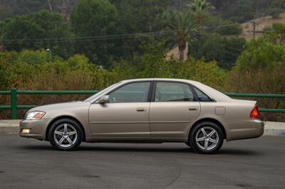 2002 Toyota Avalon XLS   - Photo 6 - Van Nuys, CA 91402