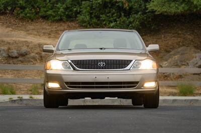 2002 Toyota Avalon XLS   - Photo 20 - Van Nuys, CA 91402
