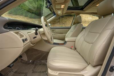 2002 Toyota Avalon XLS   - Photo 53 - Van Nuys, CA 91402