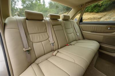 2002 Toyota Avalon XLS   - Photo 45 - Van Nuys, CA 91402