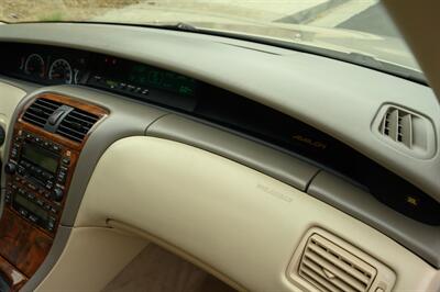 2002 Toyota Avalon XLS   - Photo 41 - Van Nuys, CA 91402