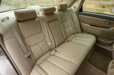 2002 Toyota Avalon XLS   - Photo 48 - Van Nuys, CA 91402