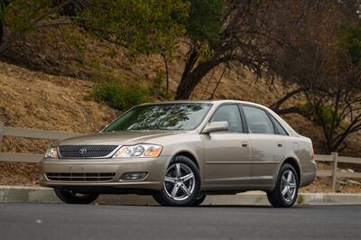 2002 Toyota Avalon XLS   - Photo 11 - Van Nuys, CA 91402
