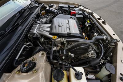 2002 Toyota Avalon XLS   - Photo 78 - Van Nuys, CA 91402