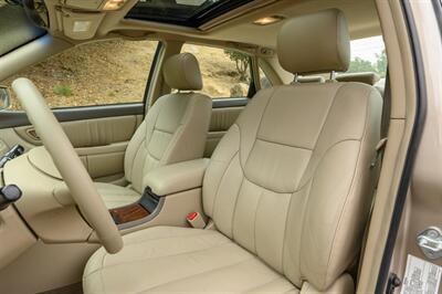 2002 Toyota Avalon XLS   - Photo 58 - Van Nuys, CA 91402