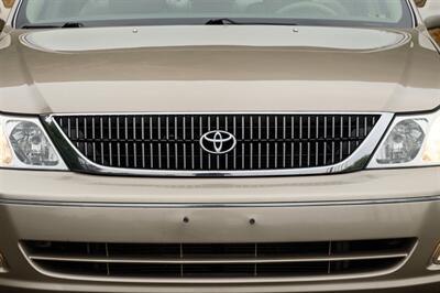 2002 Toyota Avalon XLS   - Photo 22 - Van Nuys, CA 91402