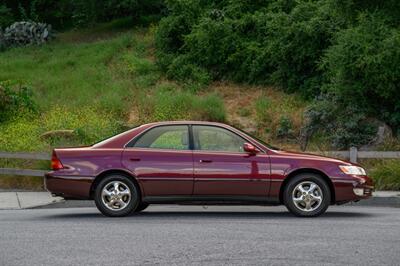 1997 Lexus ES  [ SOLD On Bring A Trailer] - Photo 29 - Van Nuys, CA 91402