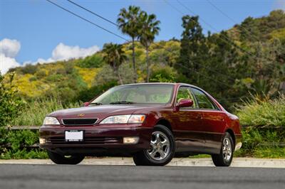 1997 Lexus ES  [ SOLD On Bring A Trailer] - Photo 10 - Van Nuys, CA 91402