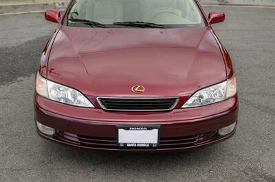 1997 Lexus ES  [ SOLD On Bring A Trailer] - Photo 6 - Van Nuys, CA 91402