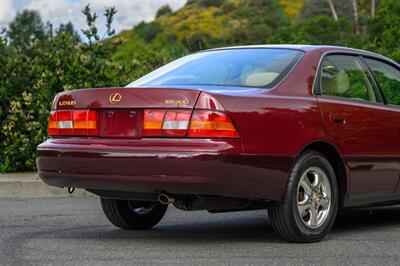 1997 Lexus ES  [ SOLD On Bring A Trailer] - Photo 23 - Van Nuys, CA 91402