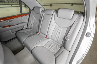 2005 Lexus LS 430   - Photo 31 - Van Nuys, CA 91402