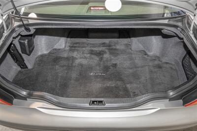 2005 Lexus LS 430   - Photo 36 - Van Nuys, CA 91402