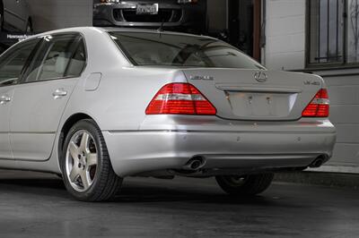 2005 Lexus LS 430   - Photo 16 - Van Nuys, CA 91402