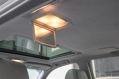 2005 Lexus LS 430   - Photo 41 - Van Nuys, CA 91402