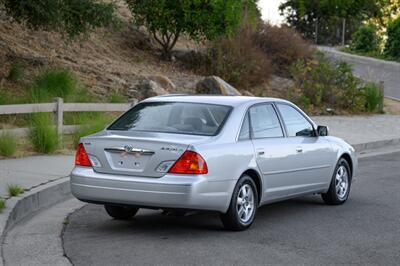 2002 Toyota Avalon XL   - Photo 13 - Van Nuys, CA 91402