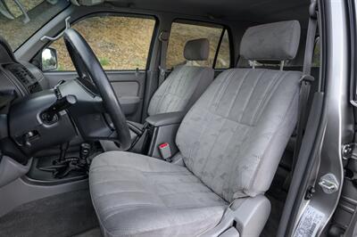 2002 Toyota 4Runner SR5   - Photo 38 - Van Nuys, CA 91402