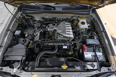 2002 Toyota 4Runner SR5   - Photo 32 - Van Nuys, CA 91402