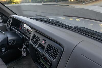 2002 Toyota 4Runner SR5   - Photo 87 - Van Nuys, CA 91402